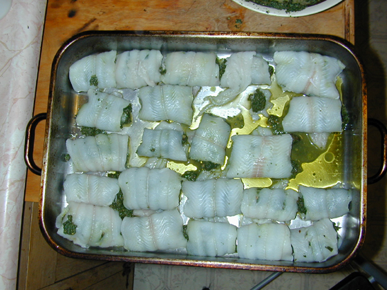 Put all the fish rolls into the oiled pan