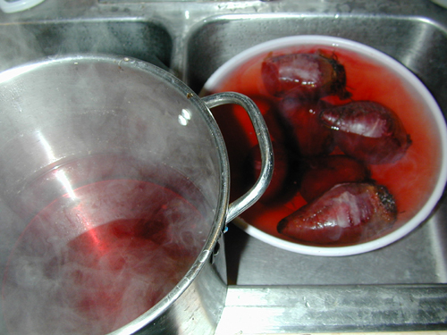 Beets cooling in cold water