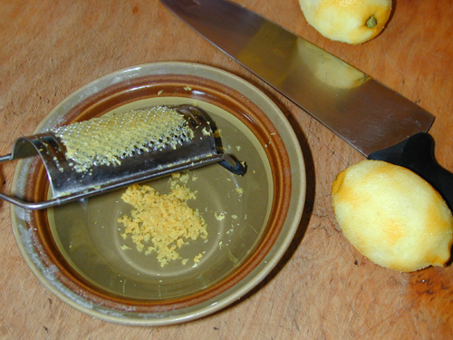 Making lemon zest