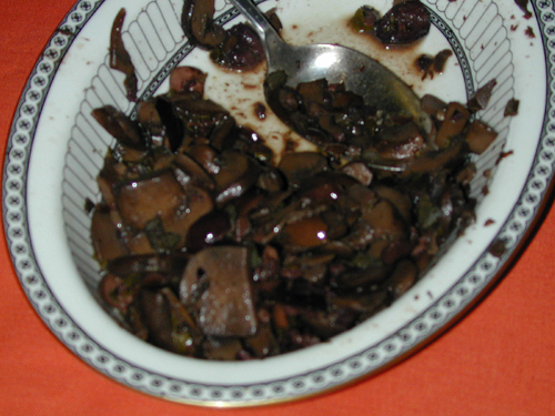 Mushroom olive compote