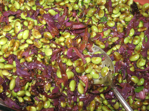 Edamame salad with roasted cabbage